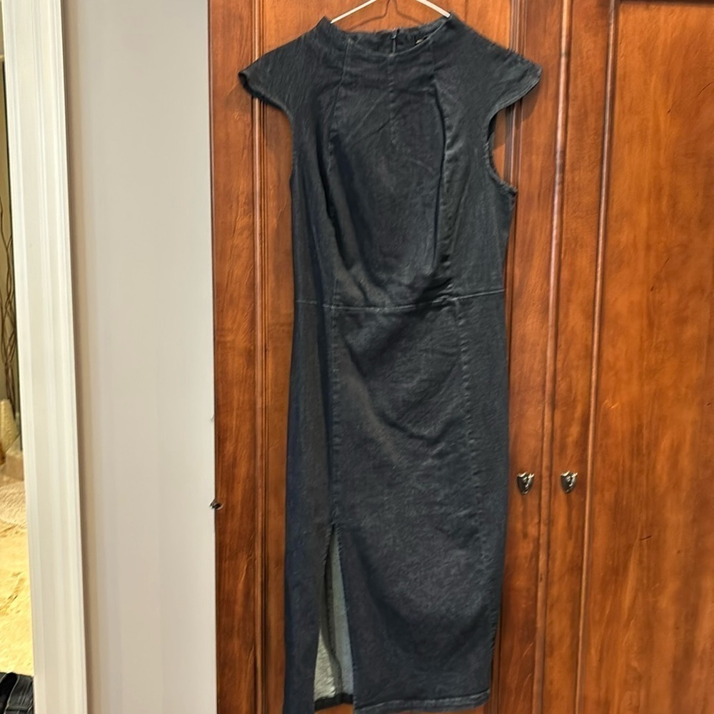 Alexia Admor slim dark jean tube dress with high slit in xs